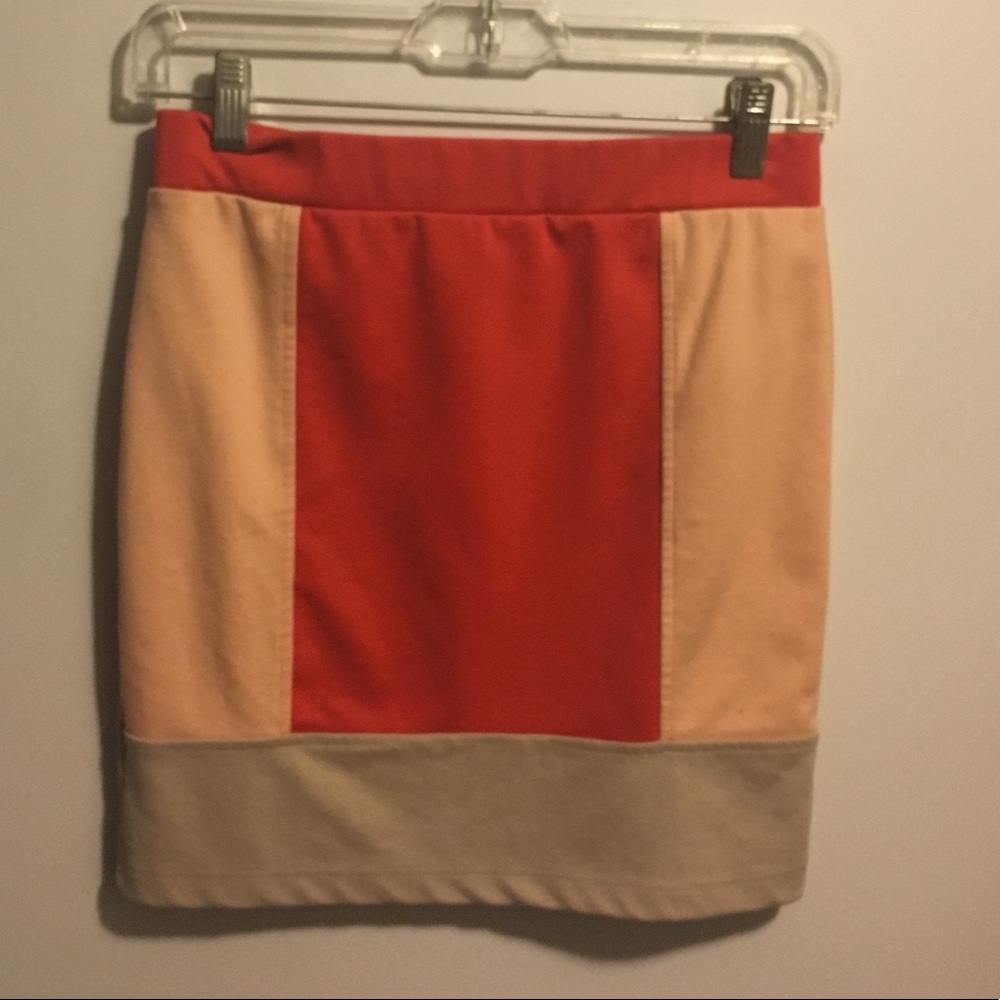 🍒F21 Colorblock Mini🍒 - Picture 2 of 4